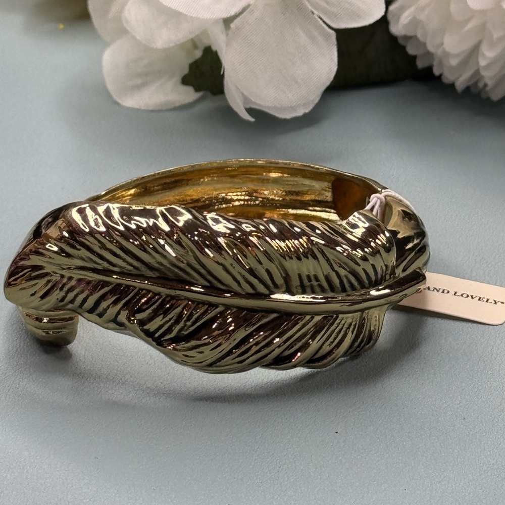 And Lovely’s Gold Antique Textured Hinged Bangle